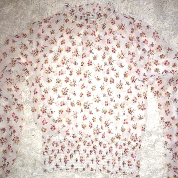 Chiffon White Floral Mock Neck Blouse with Puff Poet Sleeves & Gathered Waist, S - Picture 3 of 7